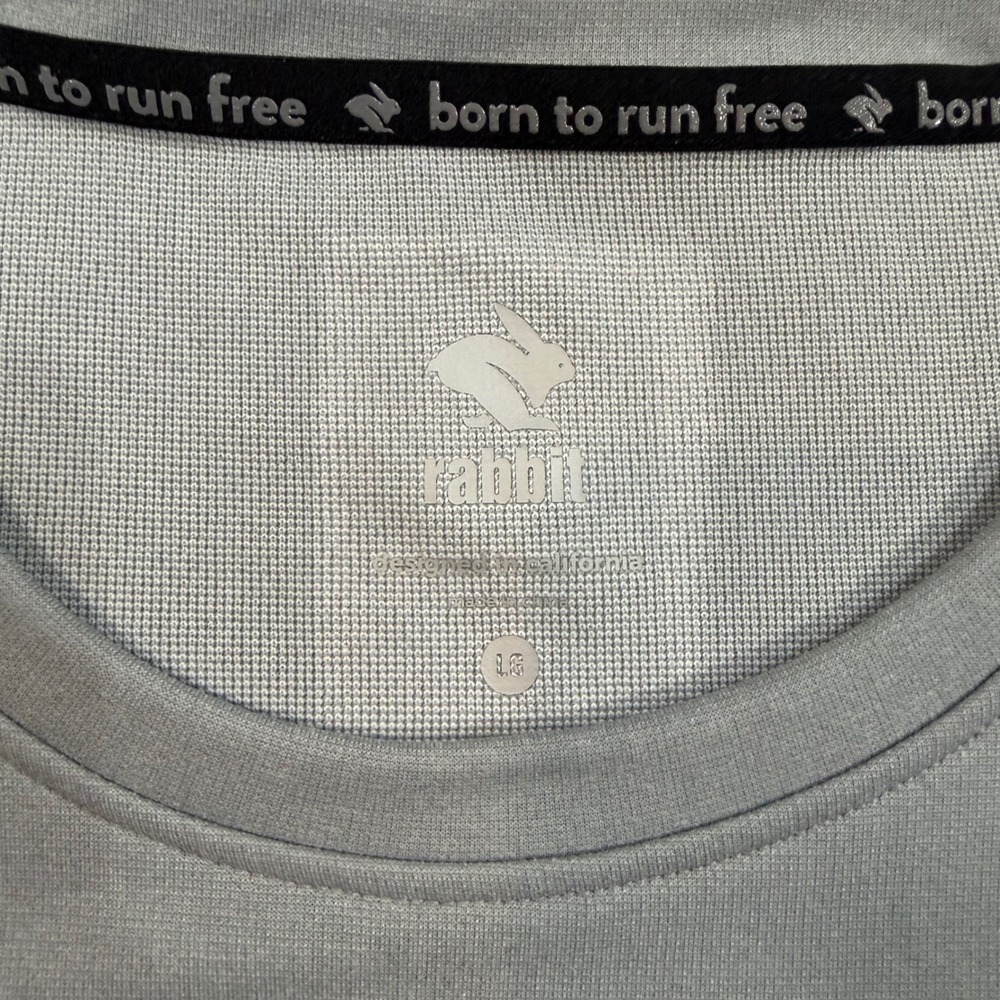 Rabbit Run Day Tee Quarry Mens L Gray Athletic Performance Running Shirt NWT - Picture 2 of 8